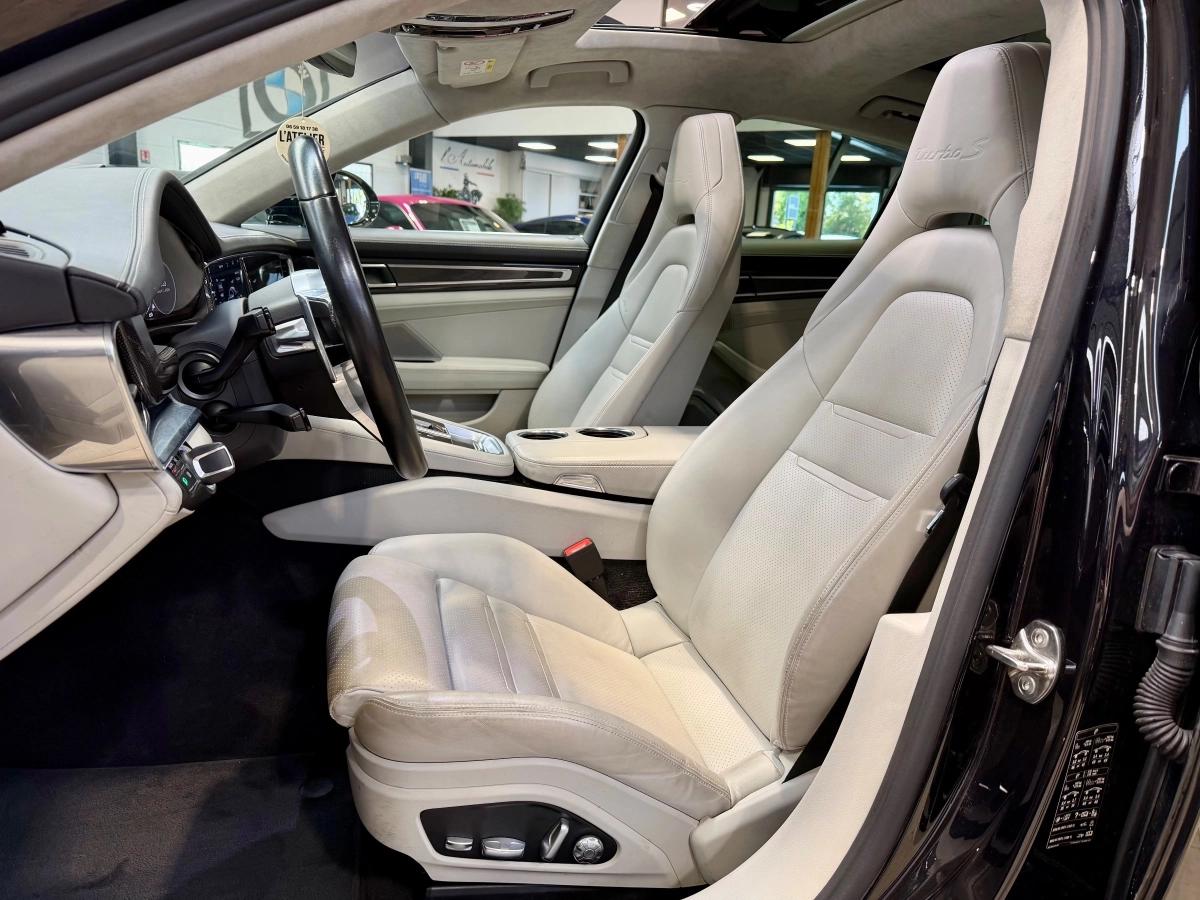 Porsche Panamera 4.0 TURBO E-HYBRID 700H 570 PHEV 17.9KWH S BVA