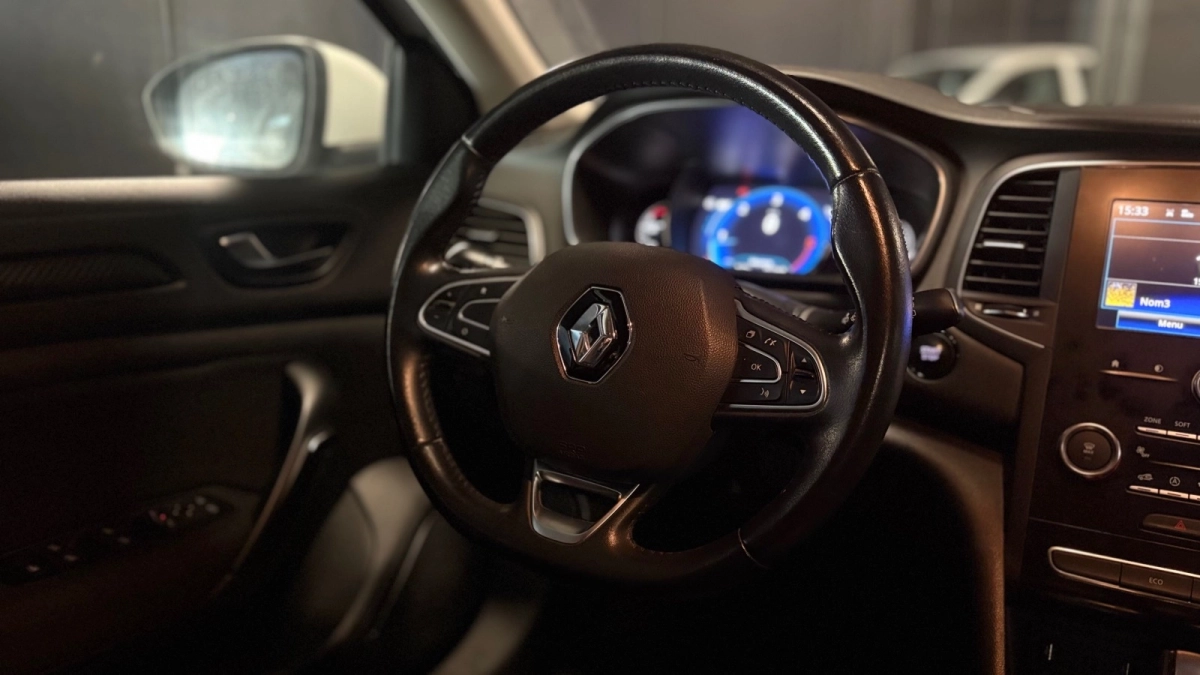 Renault Megane - photo 21