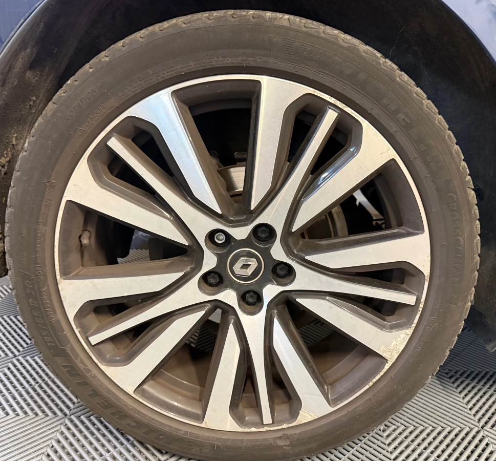 Renault Scenic - photo 25