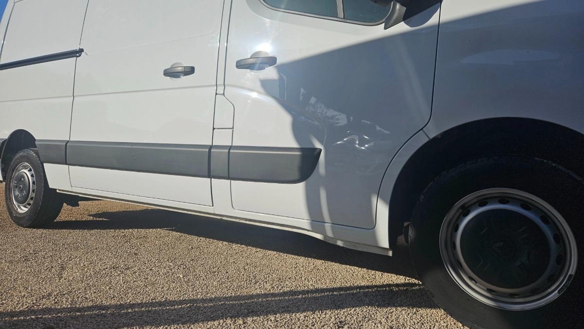 RENAULT Master Vu