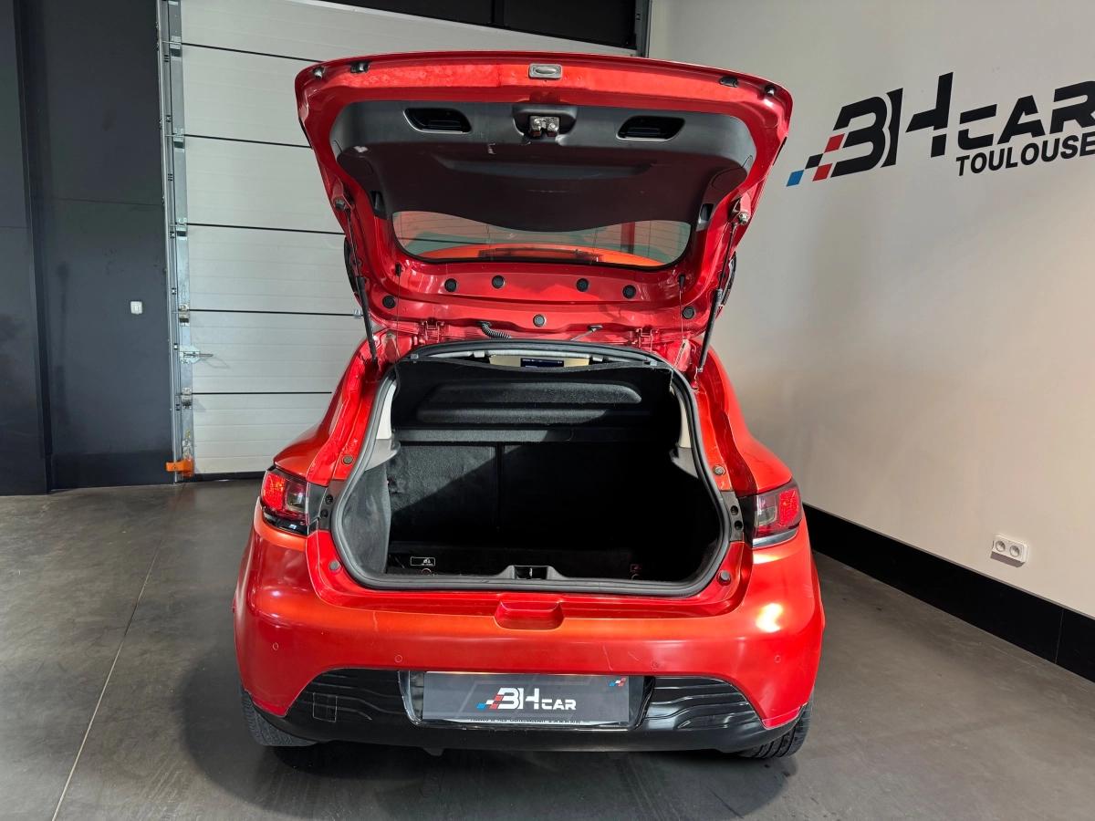 Aperçu indisponible de RENAULT Clio
