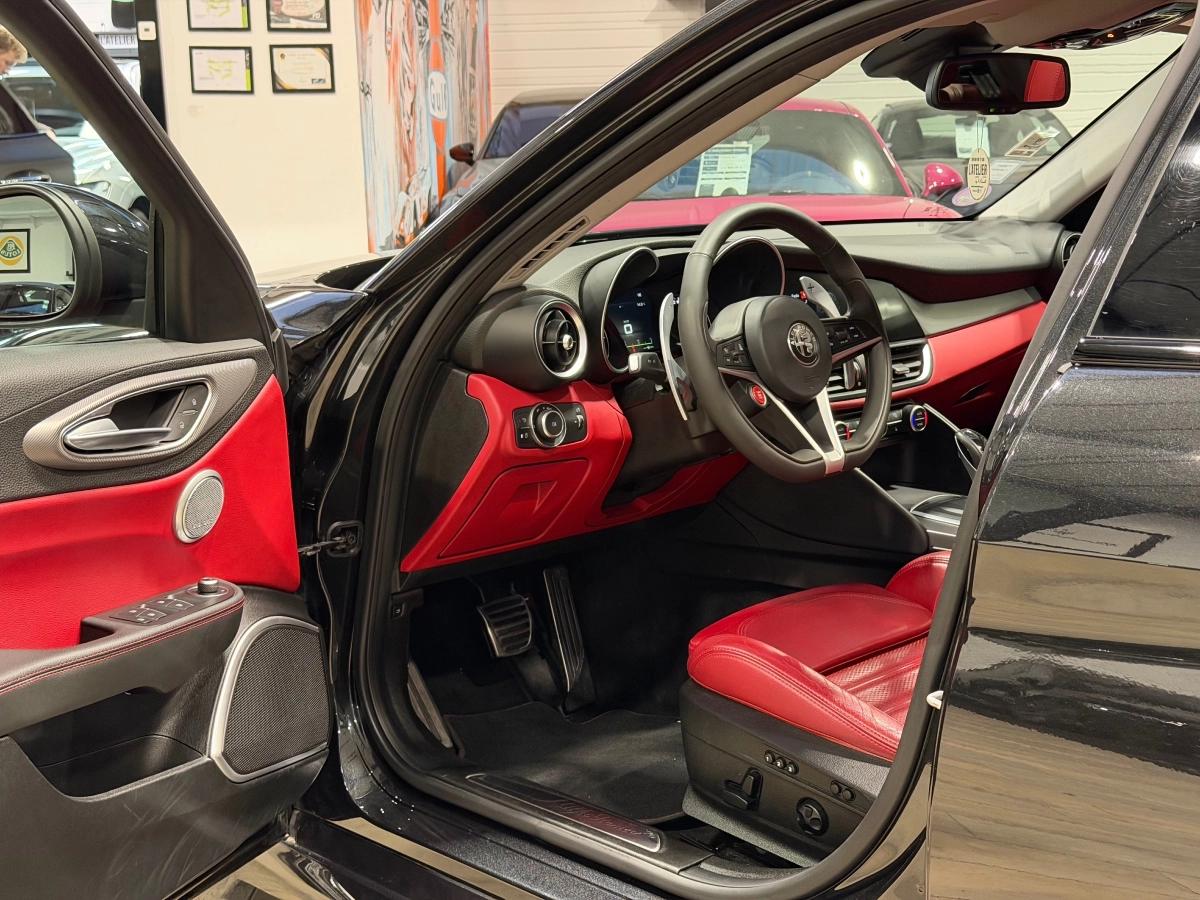 Alfa Romeo Giulia 2.0 TB 280 VELOCE Q4 BVA