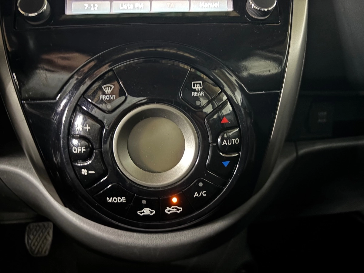 Nissan Micra - photo 10