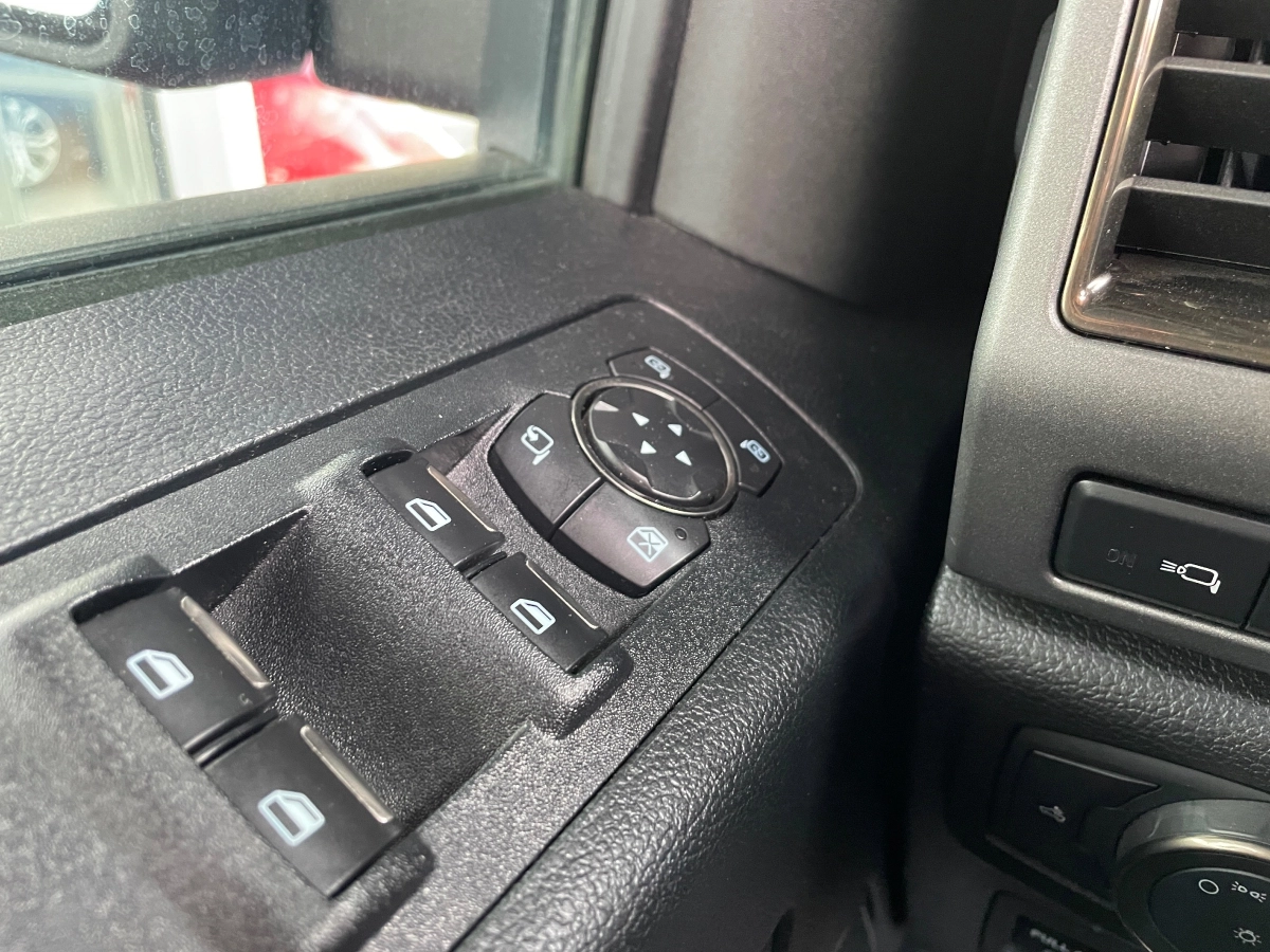 FORD F 150 - photo 20