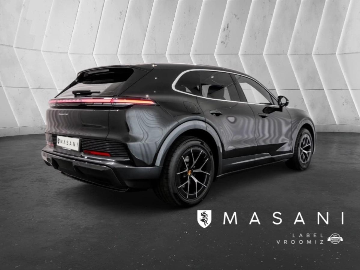 Porsche Cayenne Electrique 442ch 633km WLTP Toit Ouvrant/Attelage/Sport Sound/21“/Sièges 14/Volant Surfaces et Siège