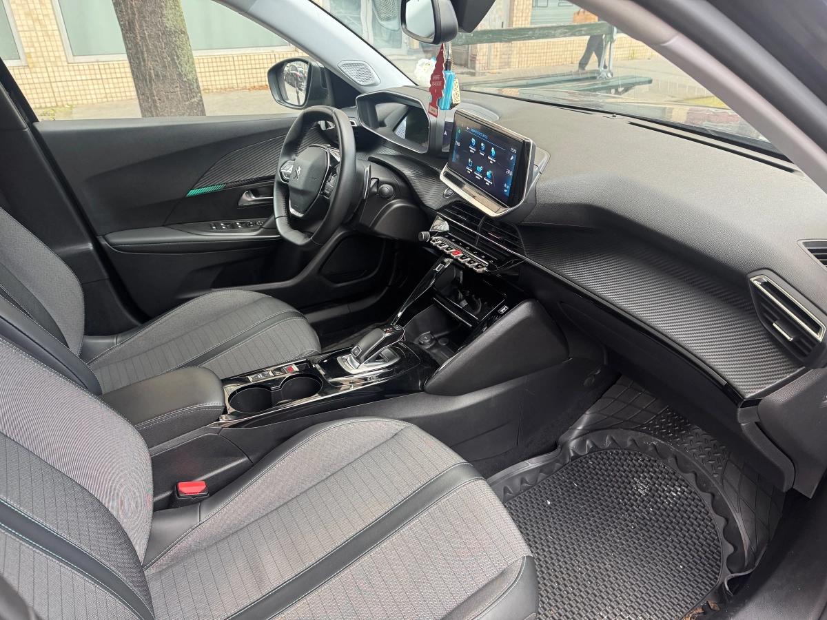 Peugeot 2008 GENERATION-II 1.2 PURETECH 130 ACTIVE START-STOP