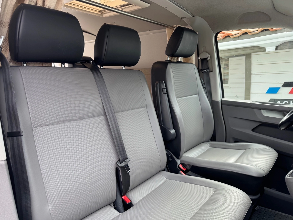 Volkswagen Transporter Vu - photo 16