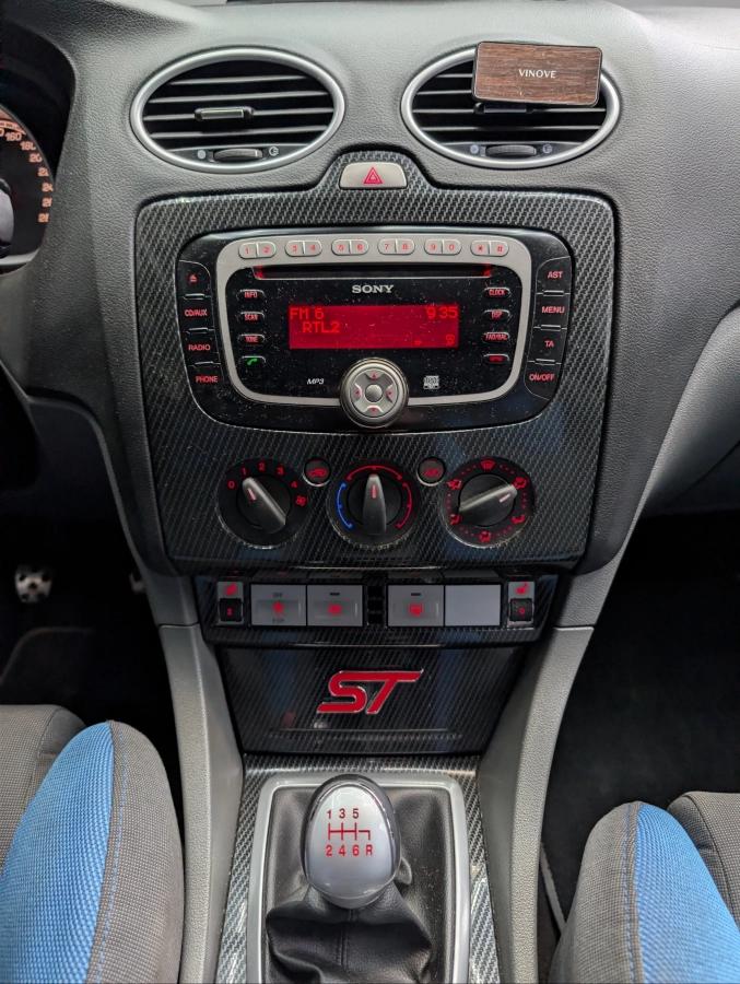 Ford Focus 2.5 T 225 ST