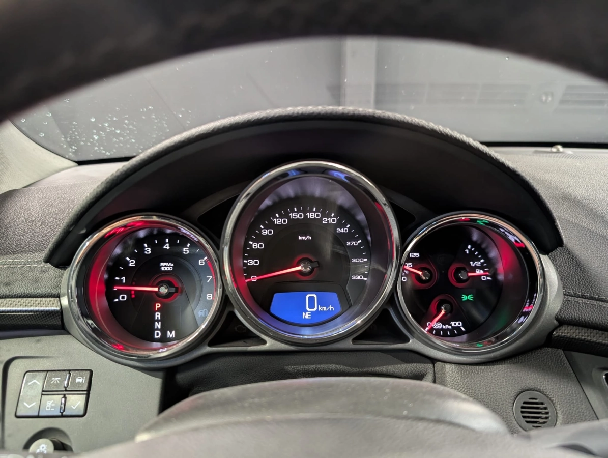 CADILLAC CTS V - photo 14