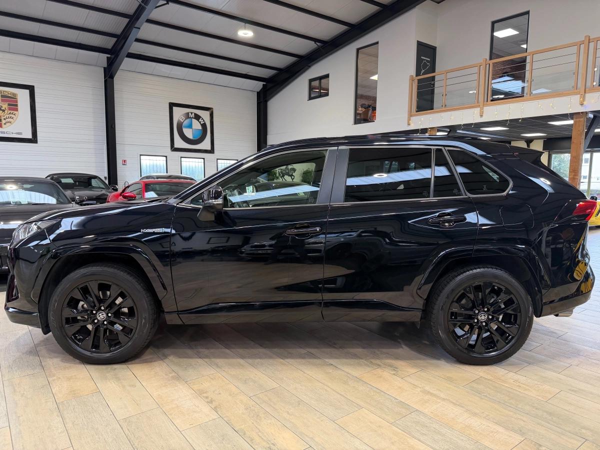 TOYOTA RAV4 Hybride 2WD 218ch Black Edition
