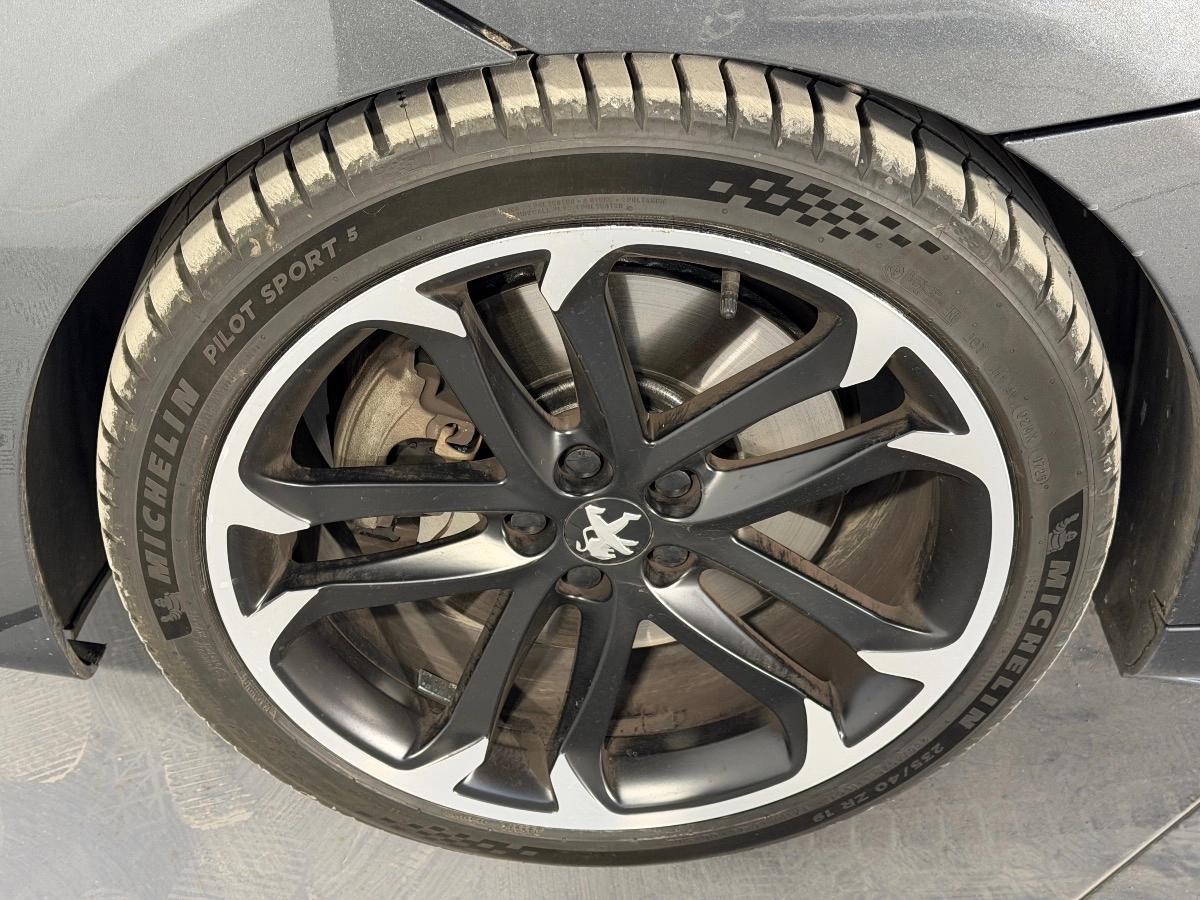Peugeot Rcz