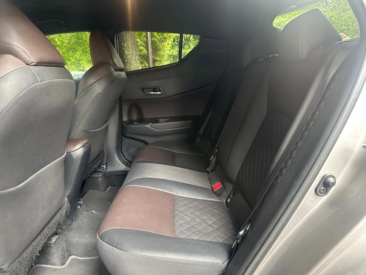 Toyota C-hr 1.8 HSD 122H 100 FULL-HYBRID DISTINCTIVE 4X2 E-CVT BVA