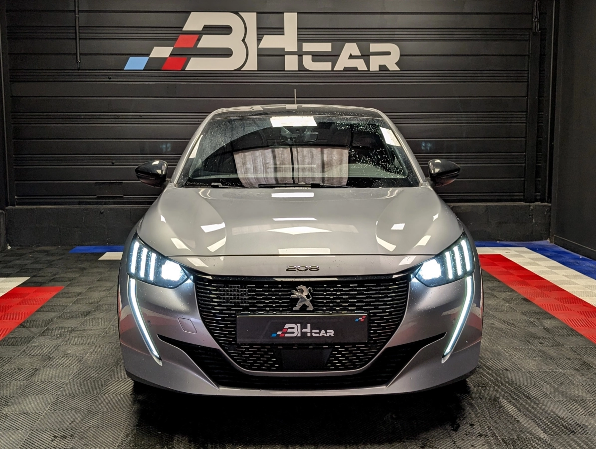 Peugeot 208 - photo 24