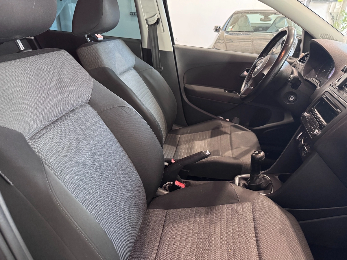 Volkswagen Polo - photo 7