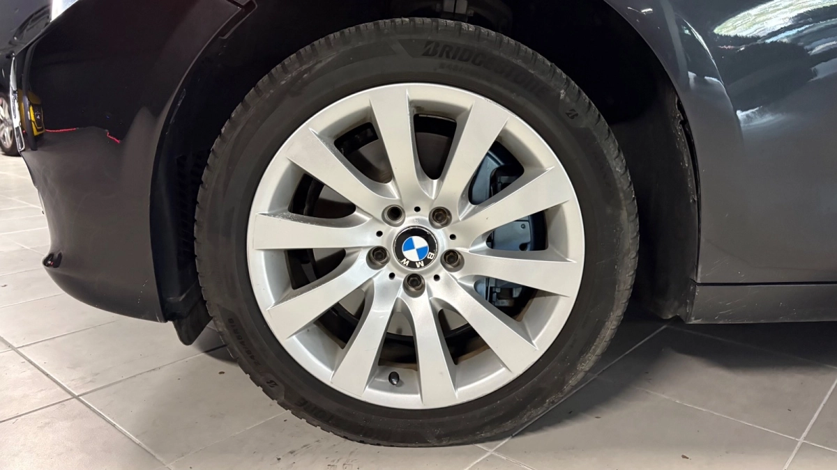 Bmw Serie 5 - photo 27