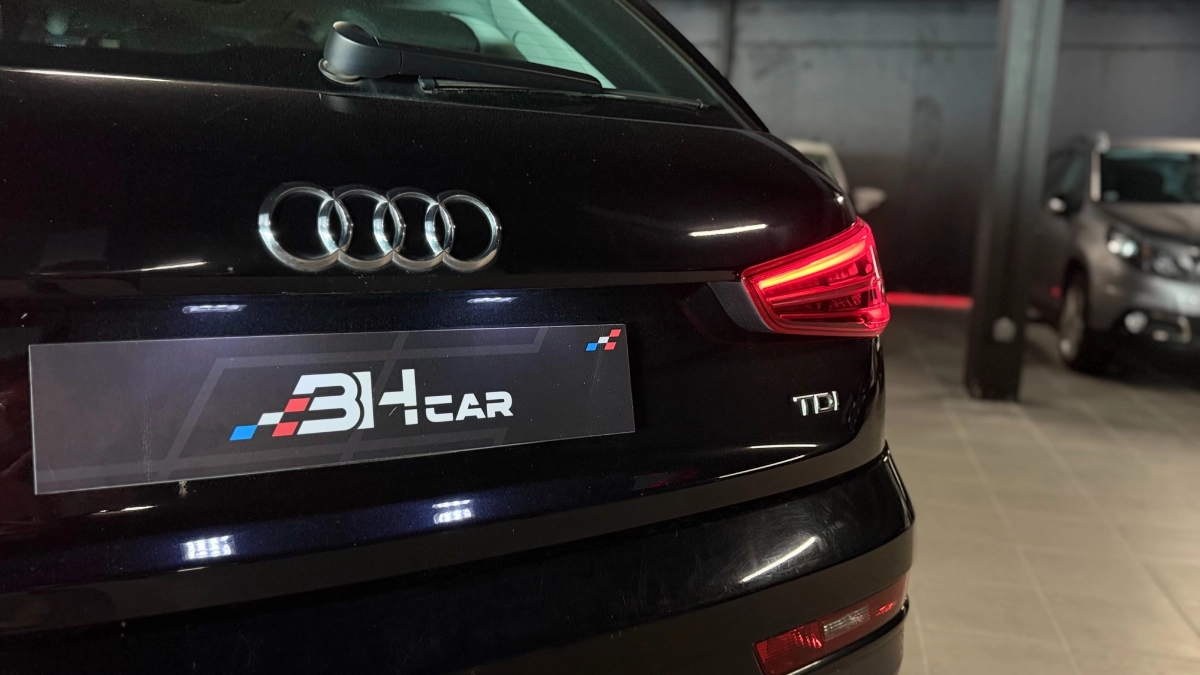 Audi Q3 - photo 12