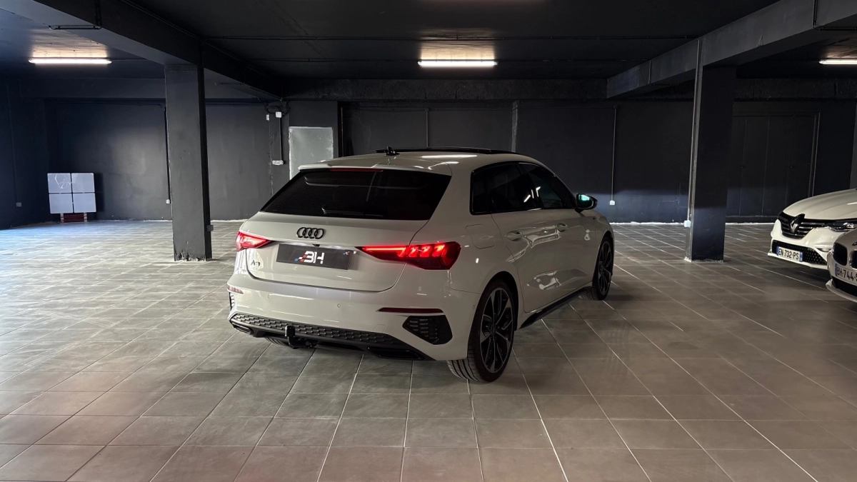 Audi A3 - photo 2