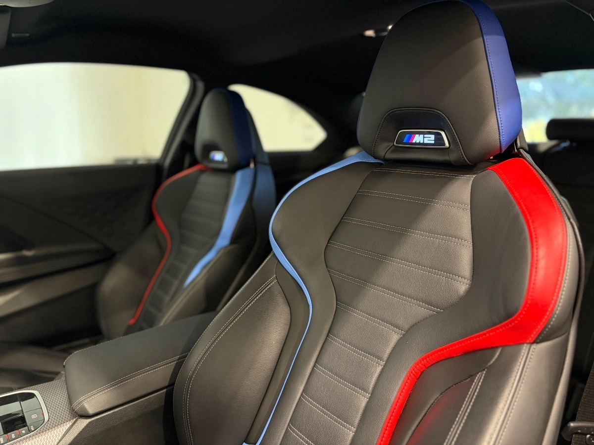 Bmw M2 - photo 12