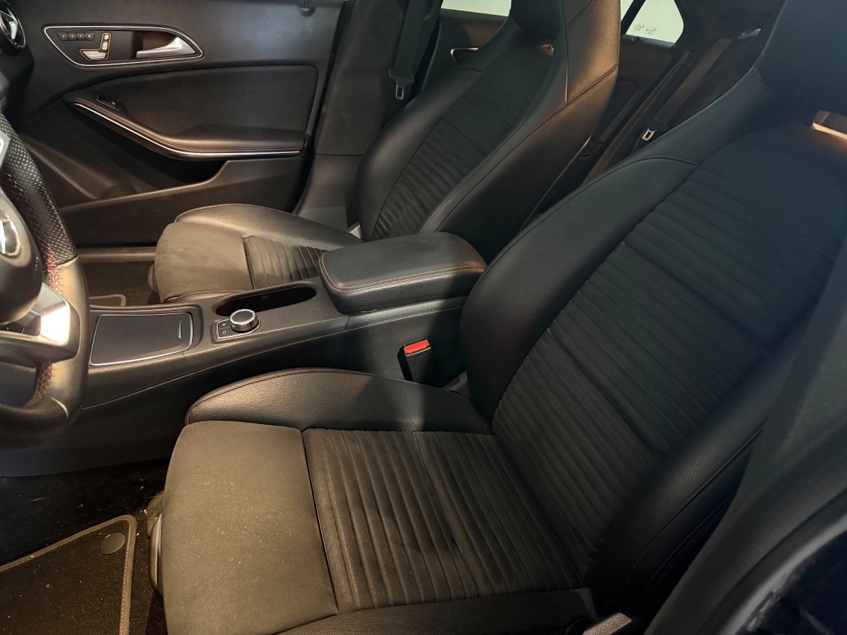 Mercedes Classe Cla - photo 29