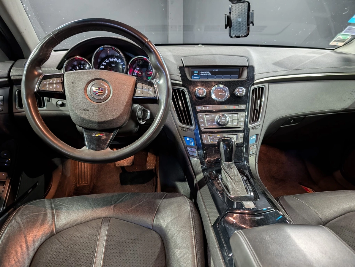 CADILLAC CTS V - photo 20