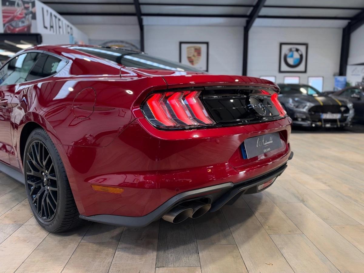 Ford Mustang VI (2) FASTBACK 5.0 V8 450 GT BVA10 /ROUGE RUBY/CARPLAY/SUIVI FORD/