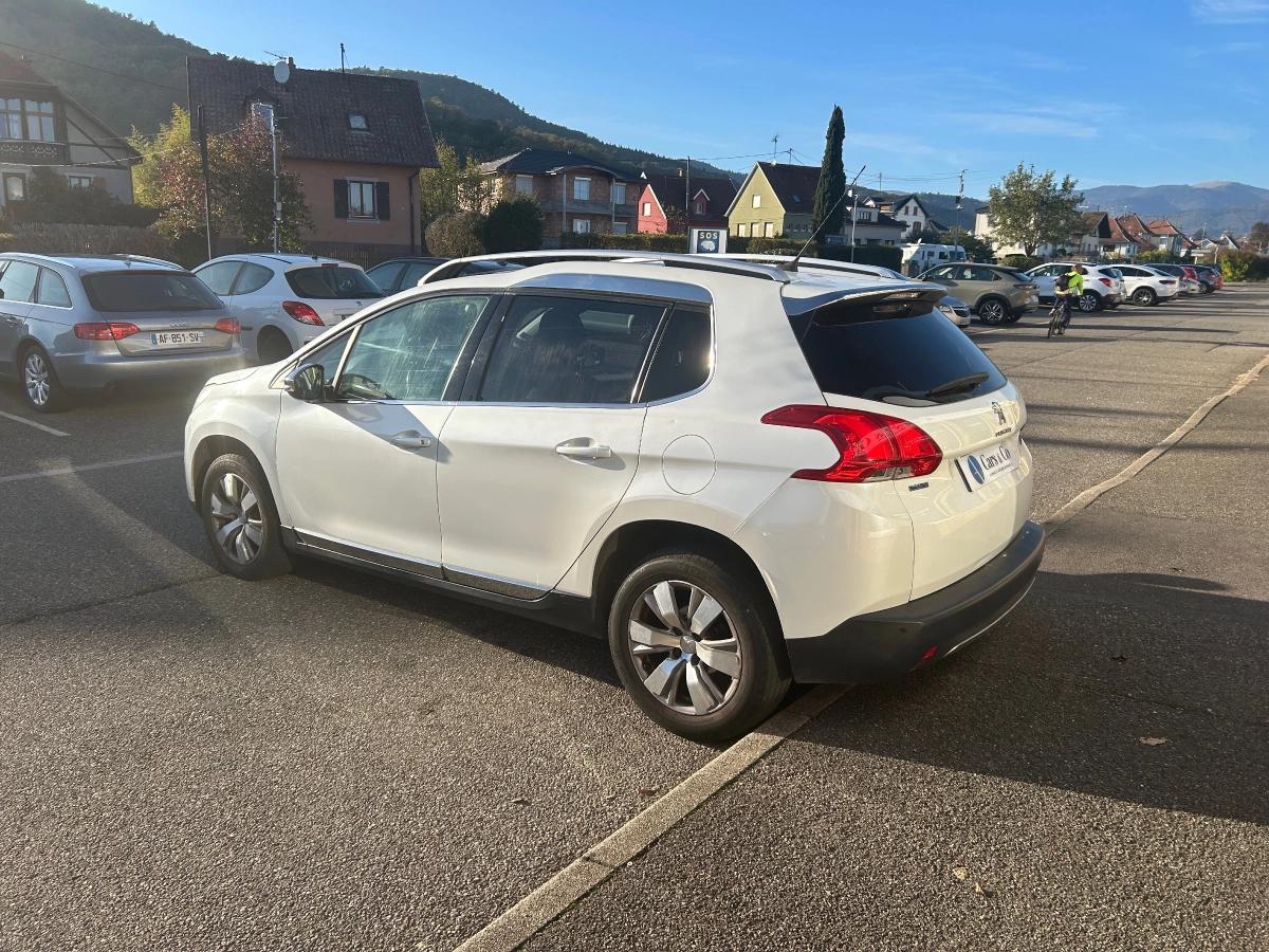 Peugeot 2008 GENERATION-I 1.6 BLUEHDI 120 GT LINE START-STOP