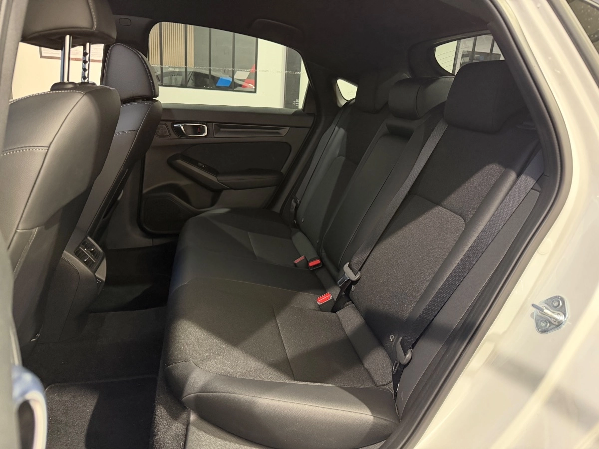 Honda Civic - photo 13