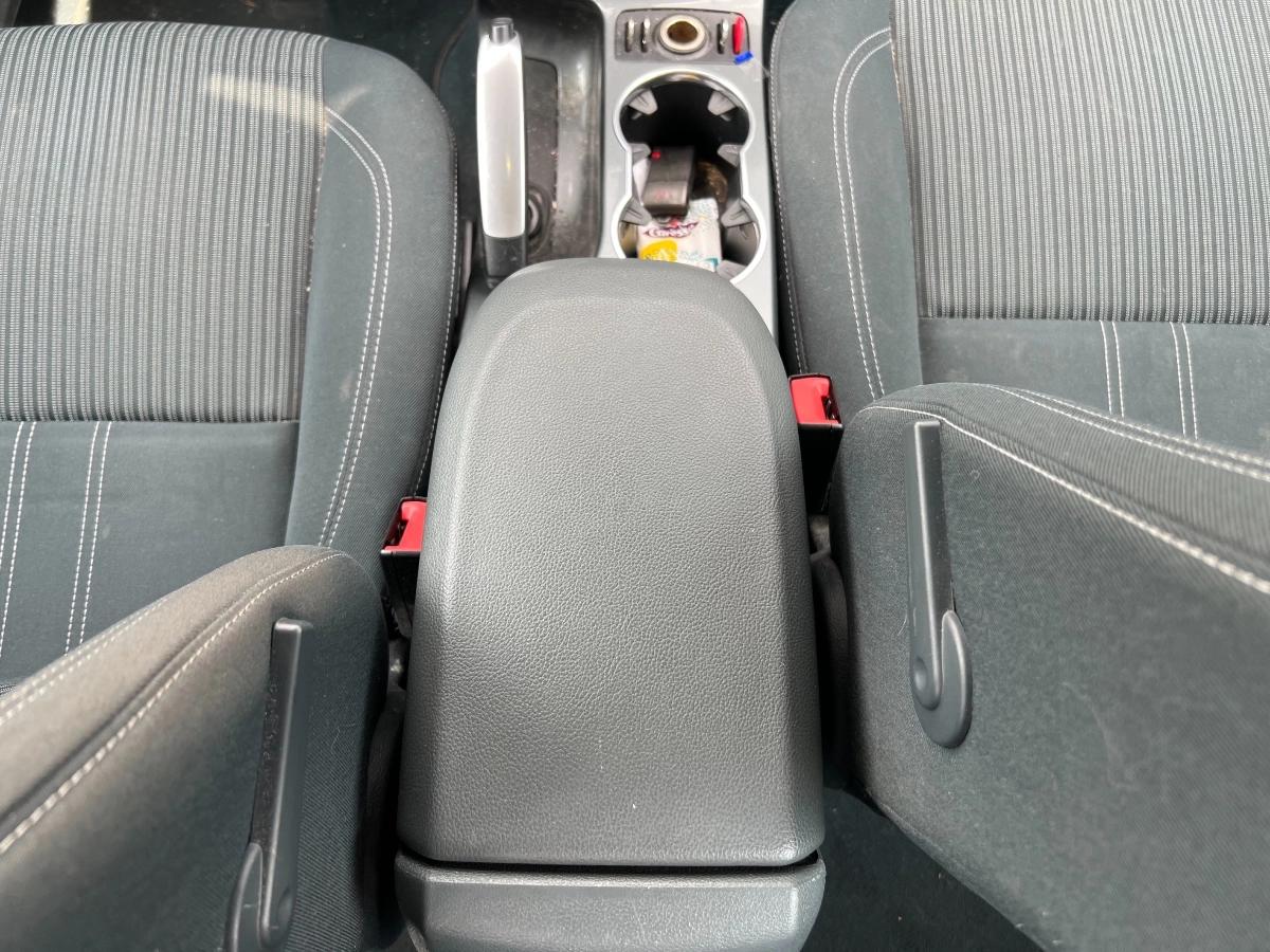Ford Focus C-max 1.6 TDCI 115 TITANIUM