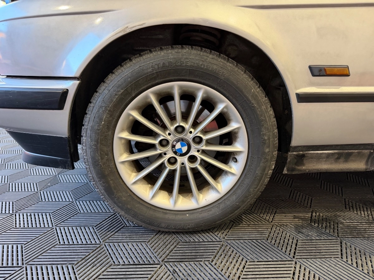 Bmw Serie 5 - photo 11
