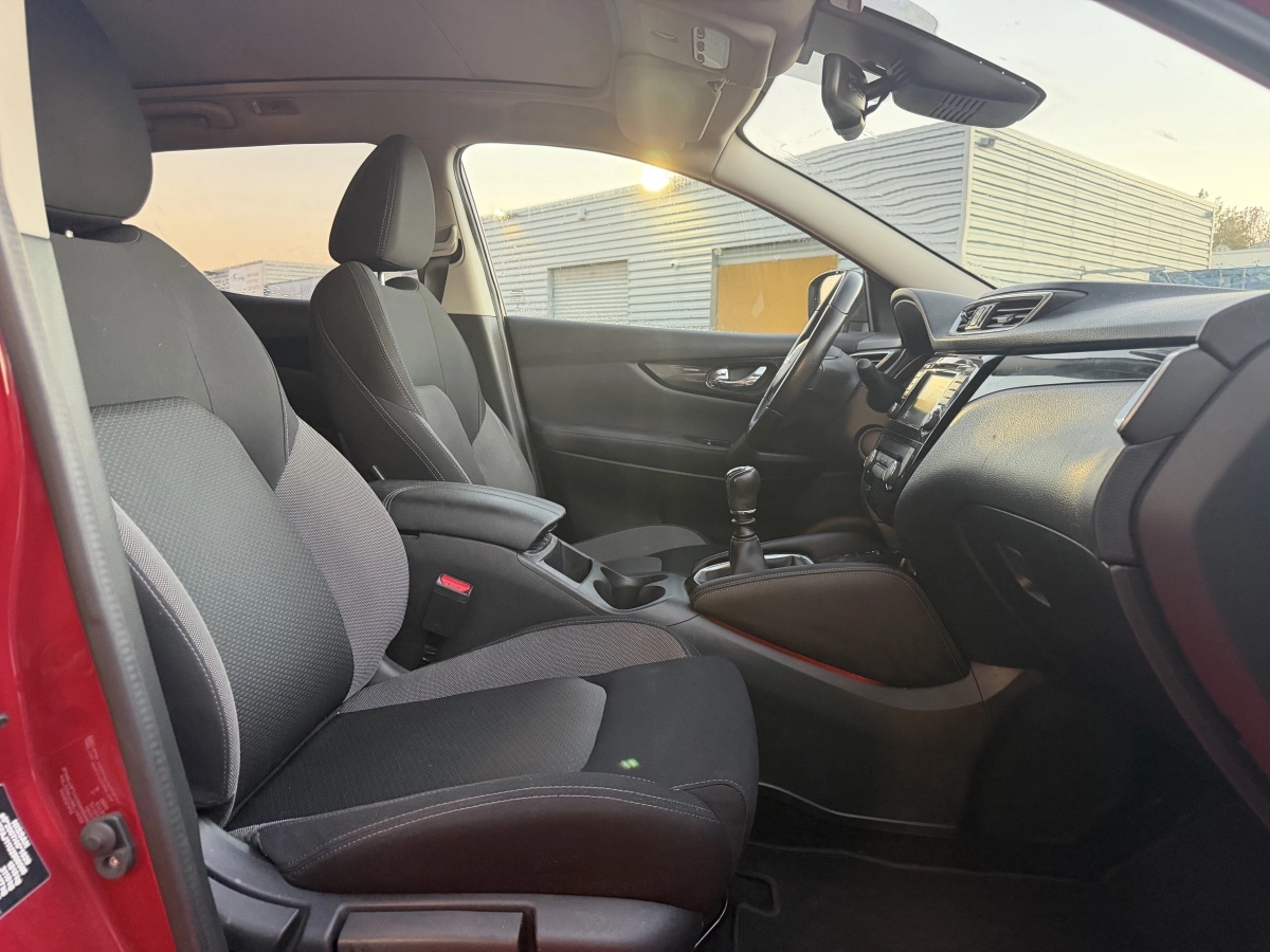 Nissan Qashqai - photo 9
