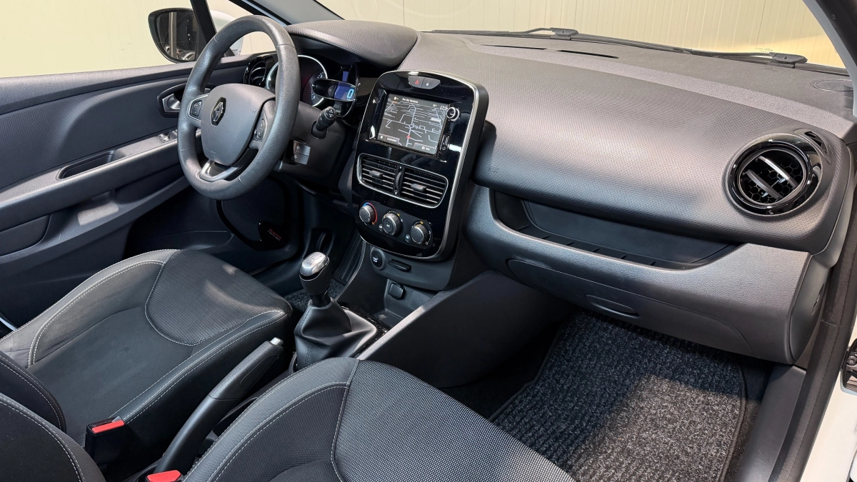 Renault Clio - photo 7