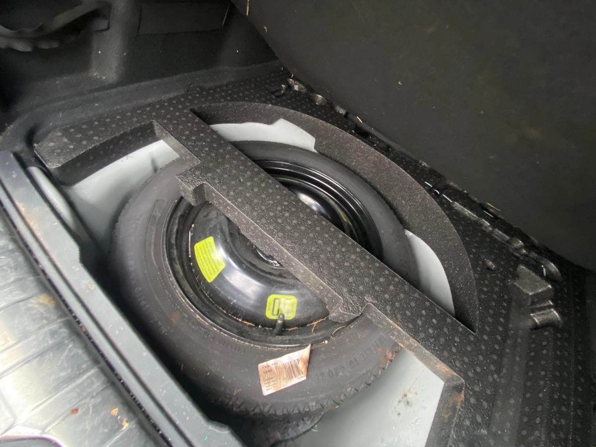 Peugeot 2008 GENERATION-I 1.5 BLUEHDI 120 ALLURE EAT BVA START-STOP