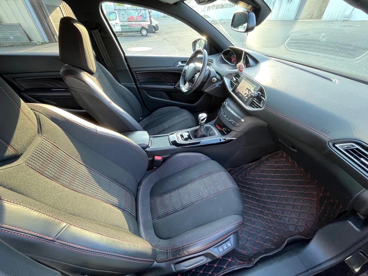 Peugeot 308 GENERATION-II 1.2 PURETECH 130 GT LINE START-STOP