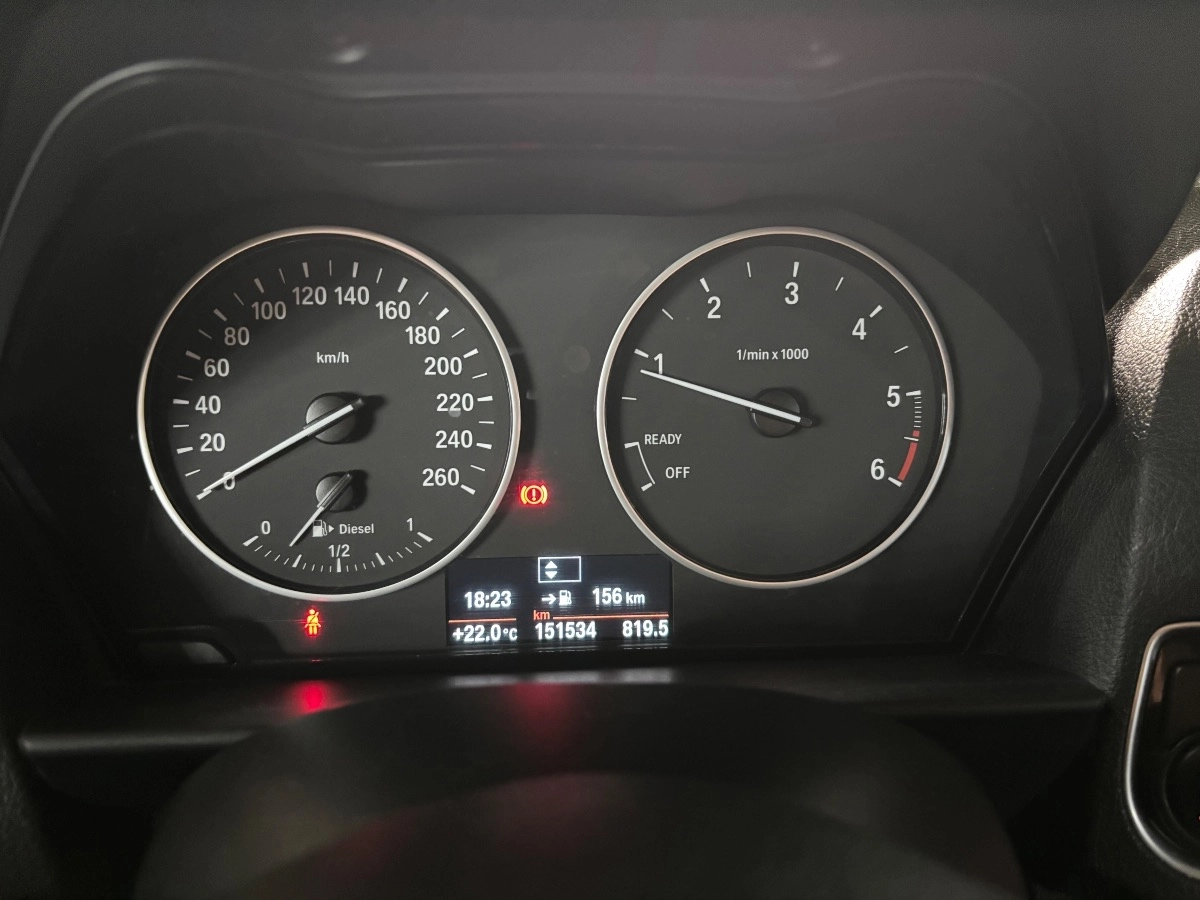 Bmw Serie 1 - photo 9