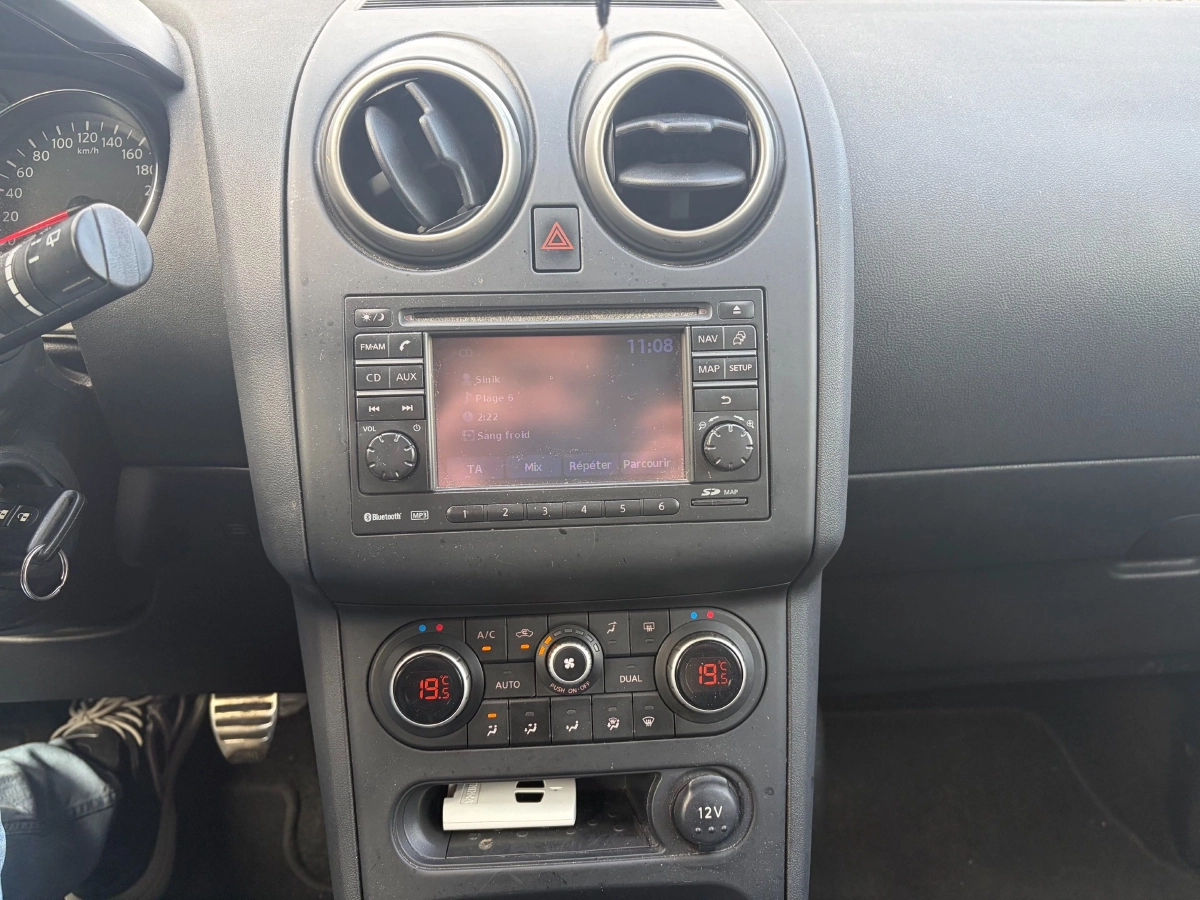 Nissan Qashqai - photo 19
