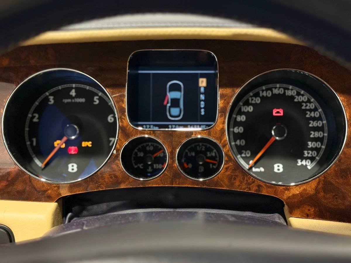 Bentley Continental - photo 19