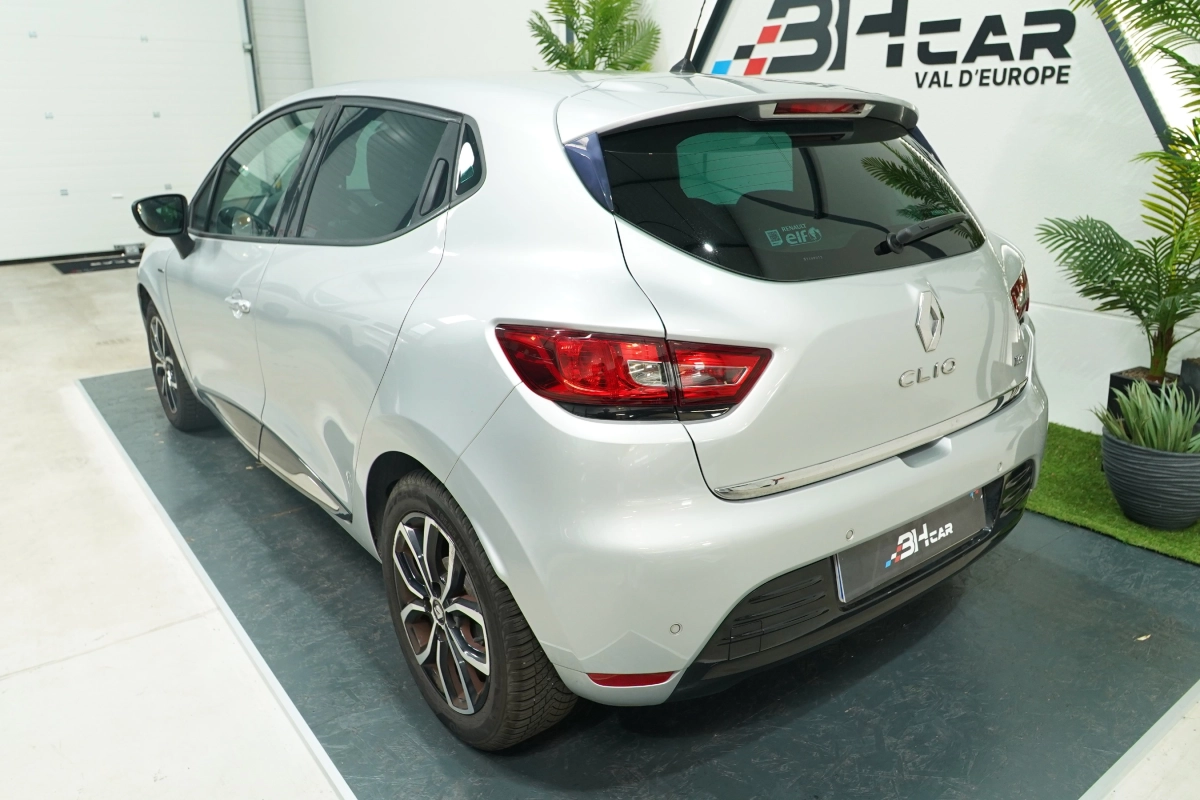 Renault Clio - photo 6