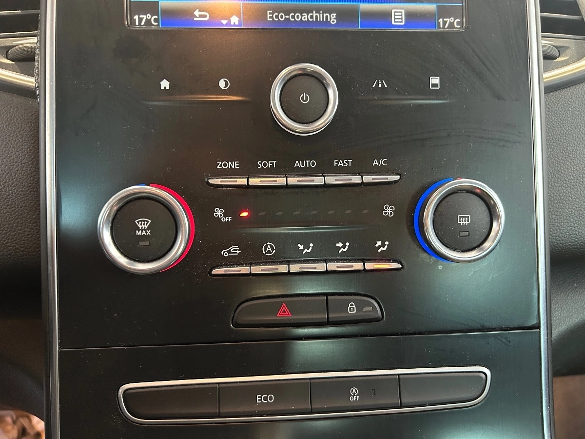 Renault Scenic - photo 15