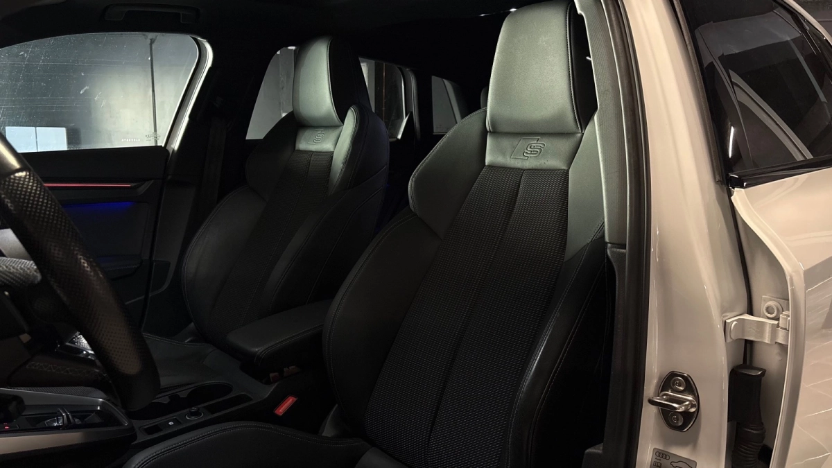 Audi A3 - photo 17