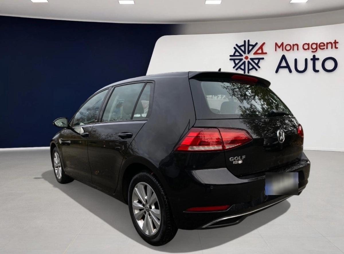 Volkswagen Golf 1.0 TSI 110 BLUEMOTION FIRST EDITION