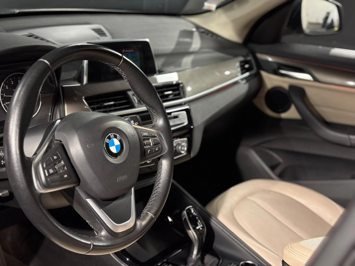 Bmw X1 - photo 12