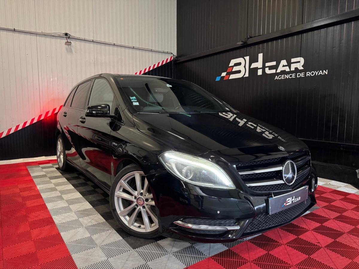 Image: Mercedes Classe B 180D Fascination 7G-dct