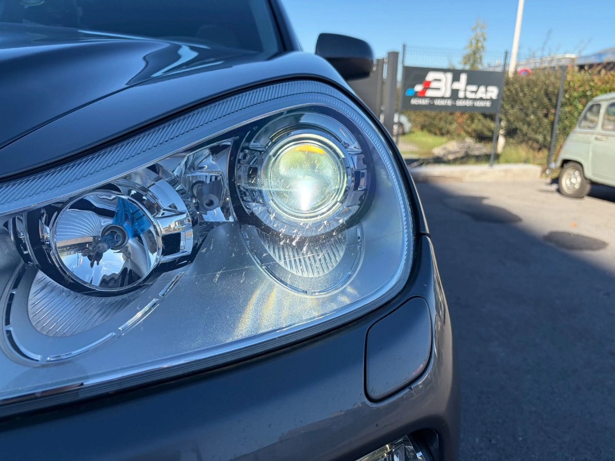 Porsche Cayenne - photo 8