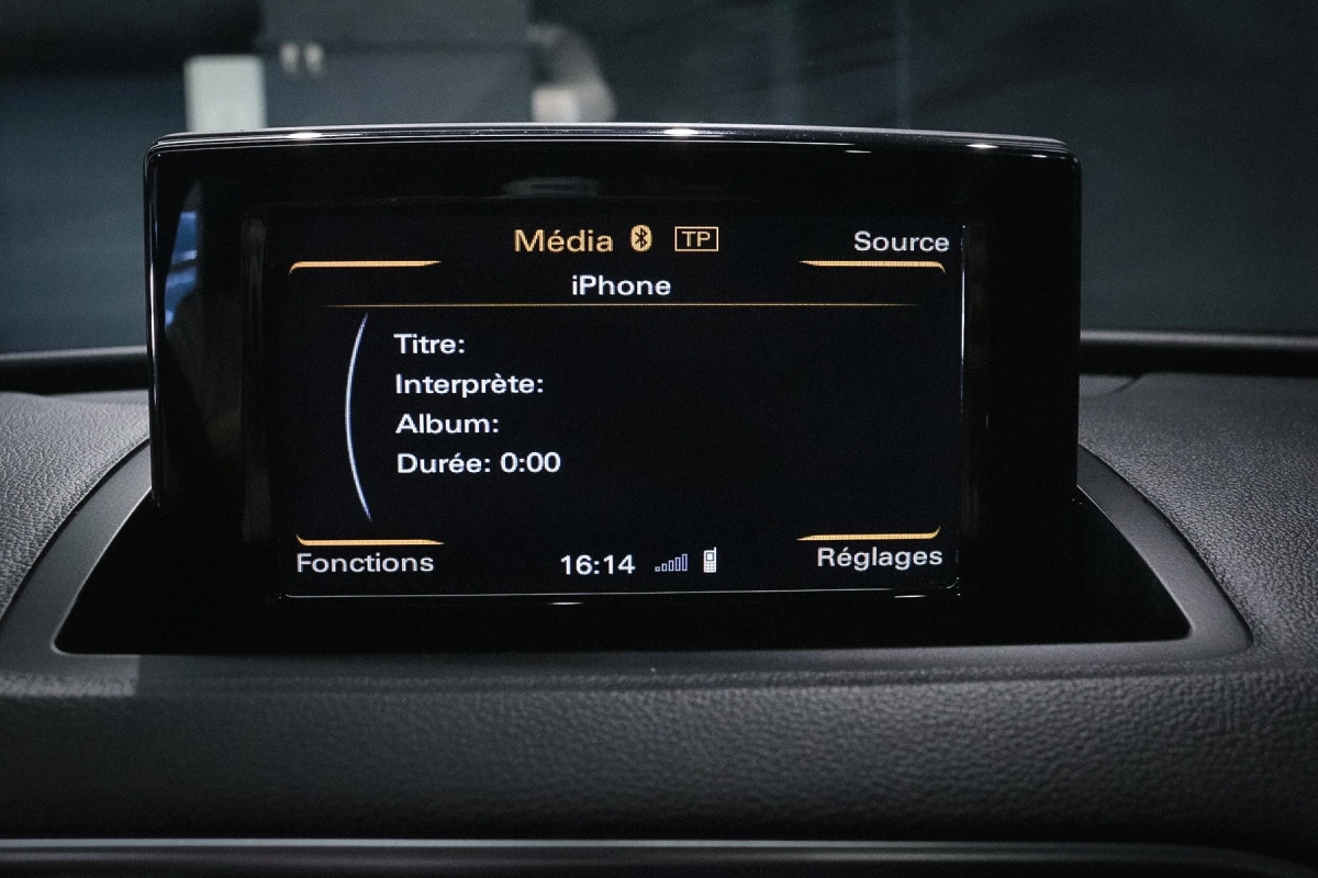 Audi Q3 - photo 27