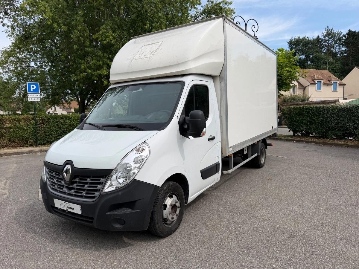 RENAULT Master