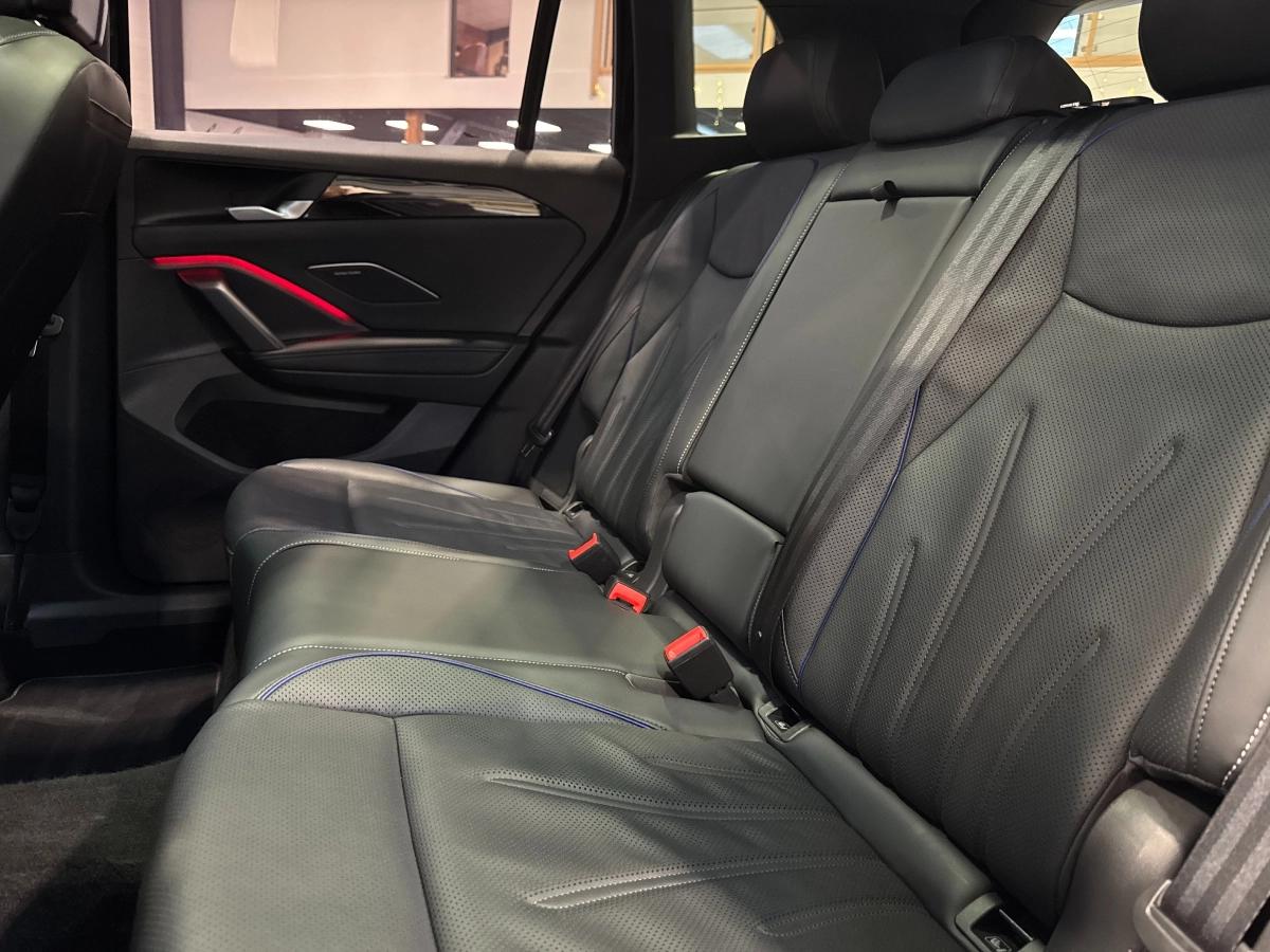 VOLKSWAGEN TIGUAN 2.0 TDI 150 DSG7 R-LINE