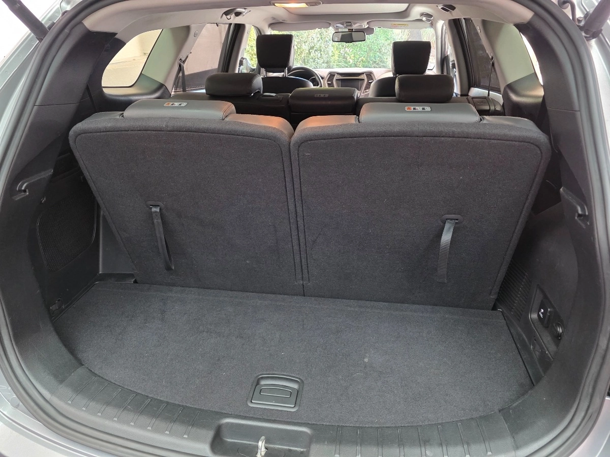 Hyundai Santa Fe - photo 18