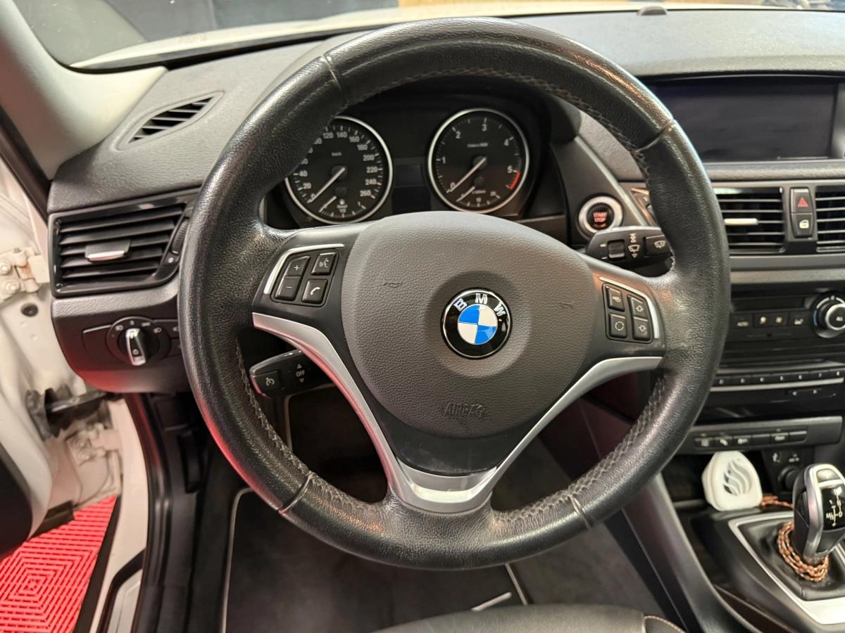 Aperçu indisponible de Bmw X1