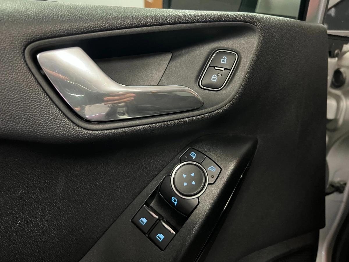 Aperçu indisponible de Ford Fiesta