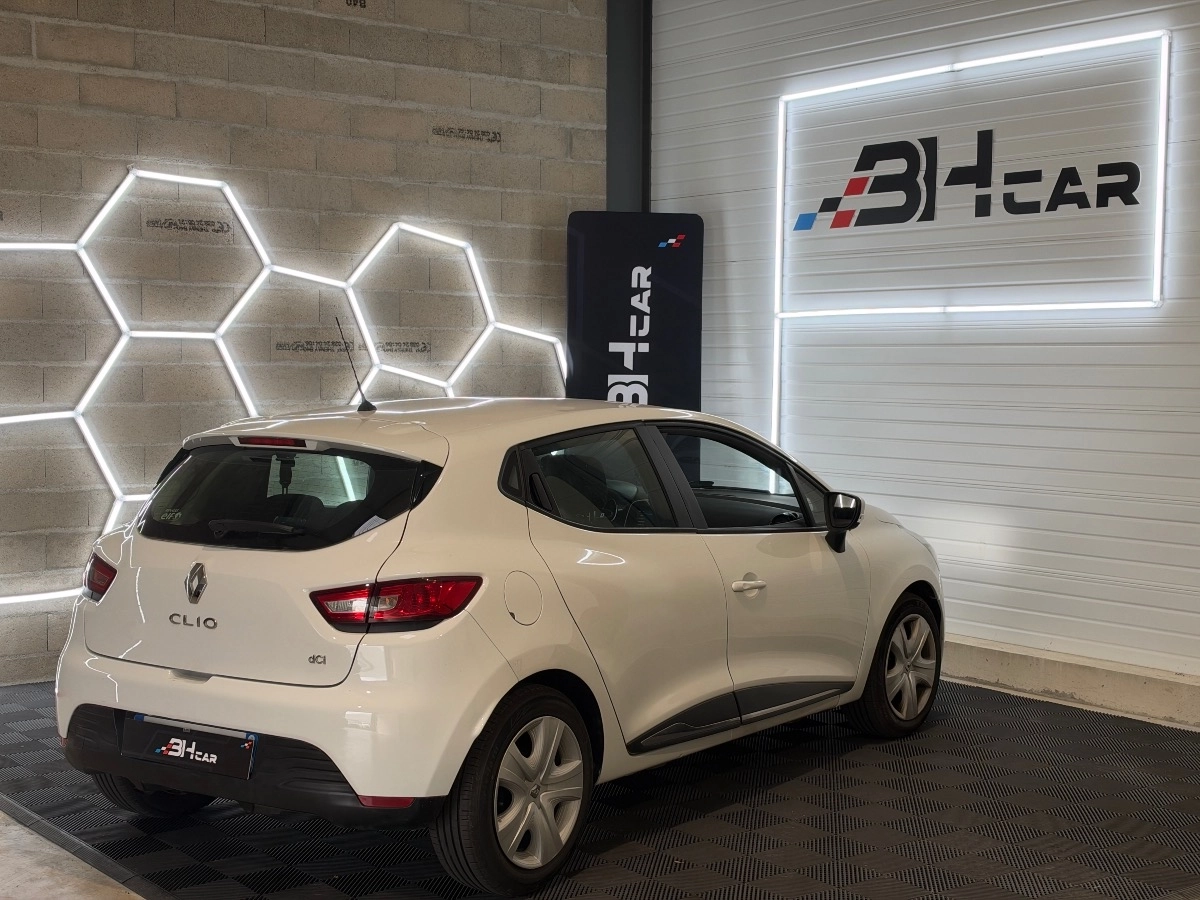 Renault Clio - photo 7